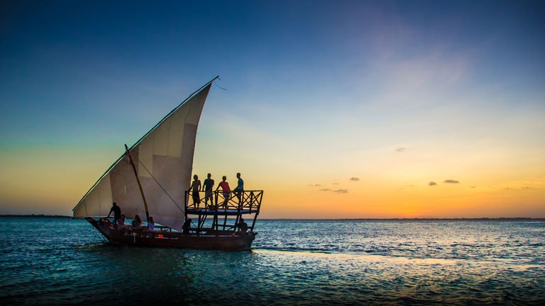 sunset dhow (2)